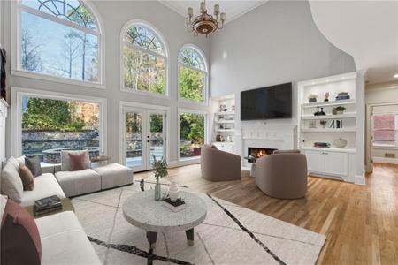 2195 LAKE SHORE Landing