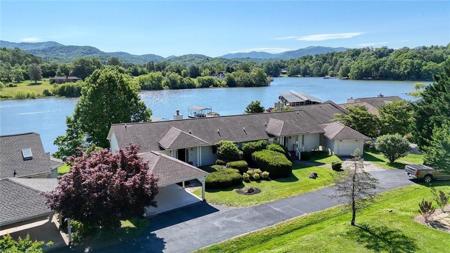 618 Shoreline Drive