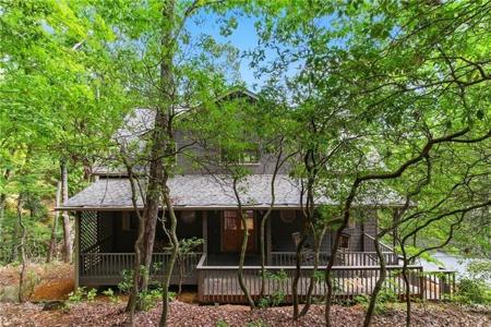 35 Red Oak Point