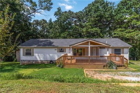 5105 Waterfront Drive SE