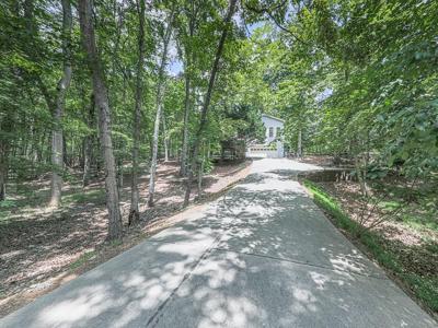 310 Lakewood Drive