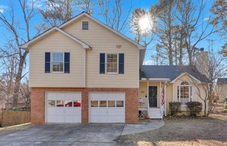3619 Spring Leaf Lane