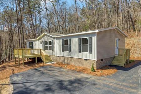 136 Poplar Drive