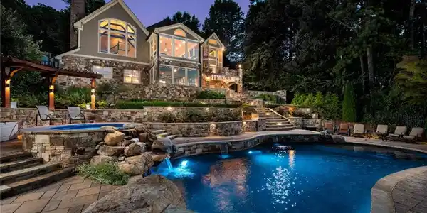 3700 Schooner Ridge