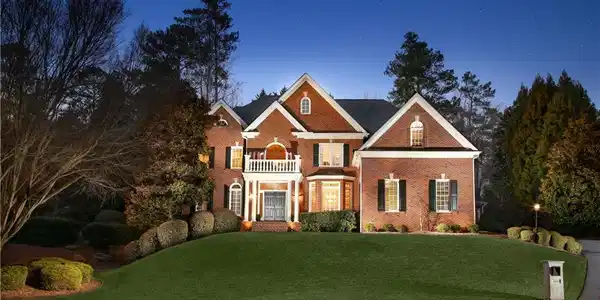 1085 Bay Pointe Crossing