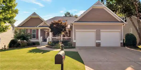 320 Mountain Laurel Walk