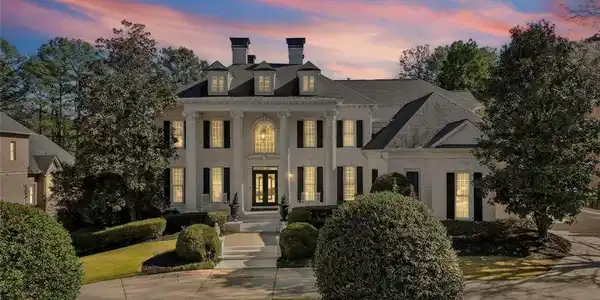 2270 Blackheath Trace