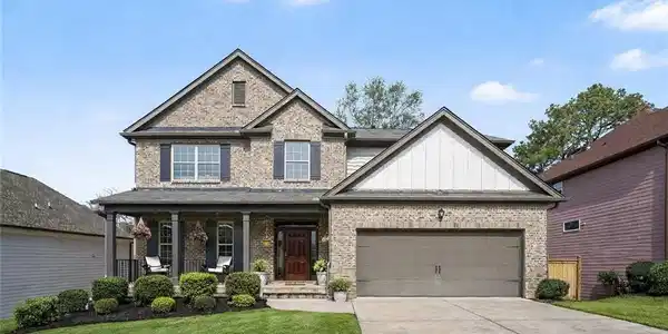 526 Blue Mountain Rise