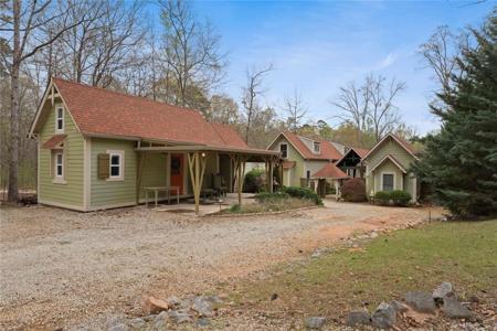 243 Bluegill Road