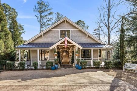 2160 Poplar Trail