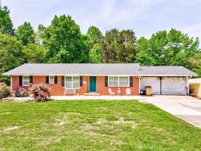 5284 STRICKLAND Road