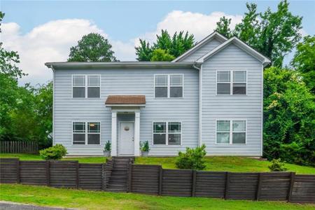 2195 Pinetree Drive