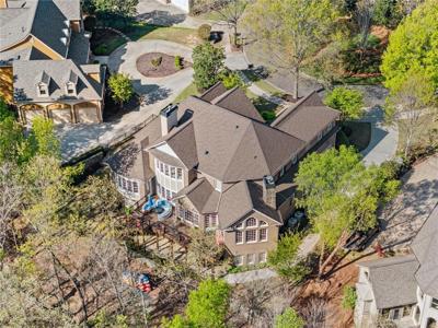 6221 Random Winds Bluff