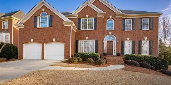 2625 Hamptons Chase