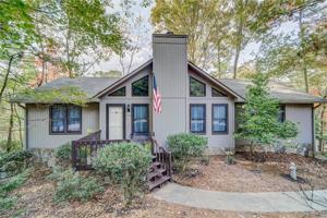 102 Broadwater Court