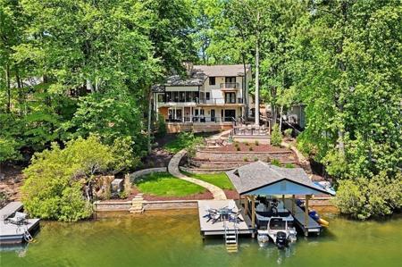 145 Broadwater Court