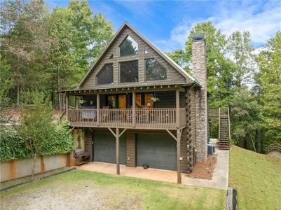 499 Pine Trail
