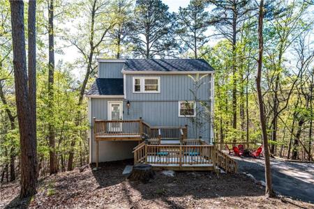 225 Chickasaw Drive