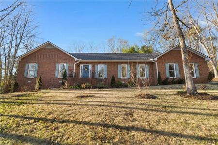 1031 Barnett Place