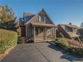 65 Laurel Ridge Trail