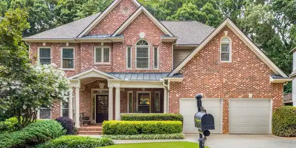1205 Beacon Hill Crossing