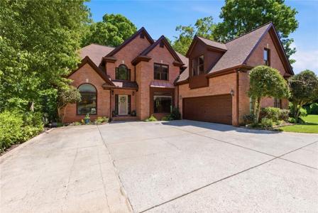 8575 Anchor On Lanier Court