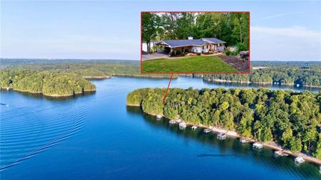 5853 Ridgetop Drive
