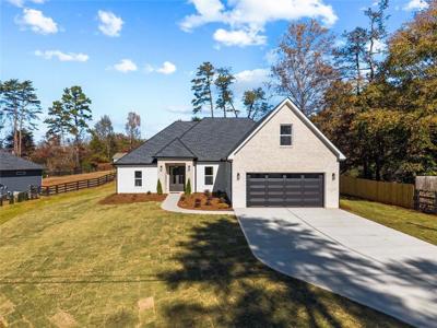 3715 Cameron Circle