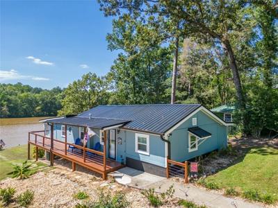 100 S S River Bend
