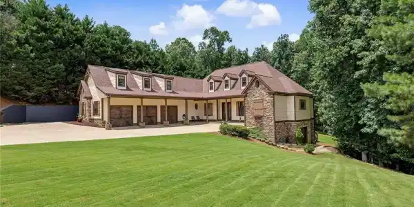 121 Estates At The Lake Drive