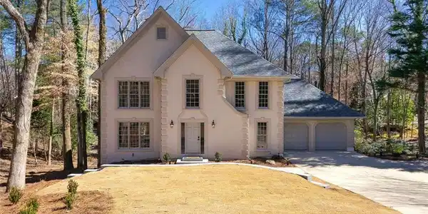 320 Woodlake Court