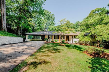1141 Dixon Circle