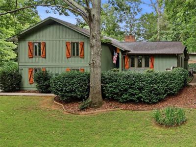 2033 Riverwood Drive