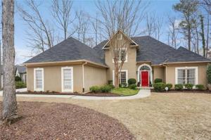 910 FOREST OVERLOOK Trail SW