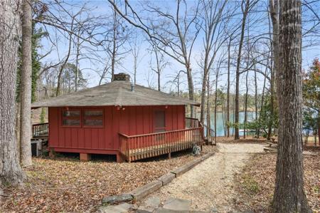 6535 Smith Cove Way