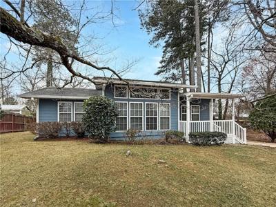 2735 Lakeside Trail
