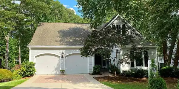 1575 Spinnaker Drive