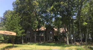 101 Cayuse Court