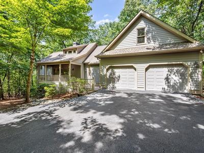 158 Canacaught Place
