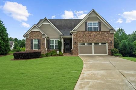3709 Maple Shade Drive SW