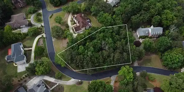 Lot 34 Mansions Parkway