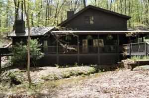 201 Woodland Trace