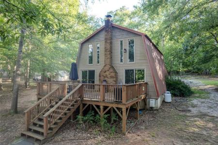 383 Hub Dent Road NE