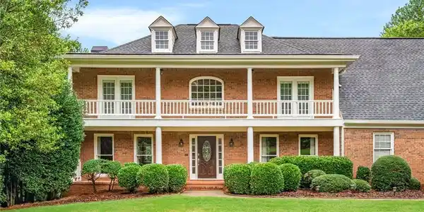 150 Westchester Way