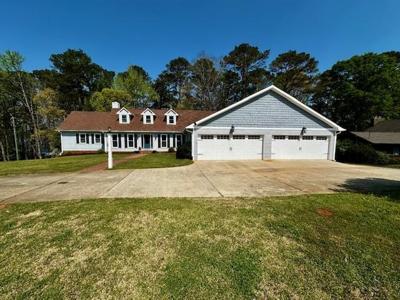 110 Thomas Drive