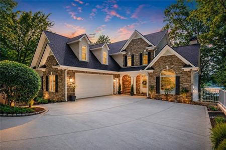 6183 Cardinal Drive