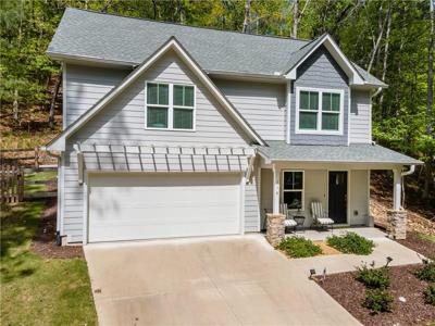 114 Council Oak Loop
