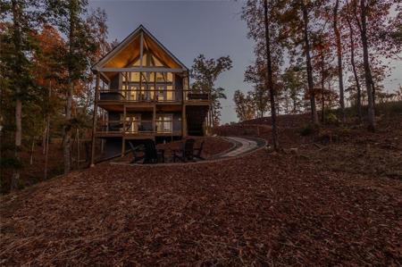 84 RIDGE LINE Court