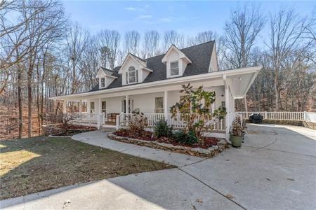 3523 Lighthouse Lane