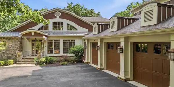 549 Petit Ridge Drive
